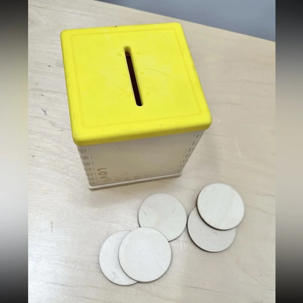 Lovevery Sorting Toy‎ Montessori Wooden Three Top Box